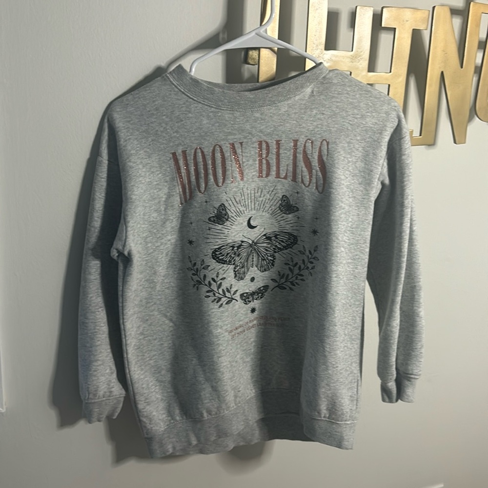 H&M crewneck